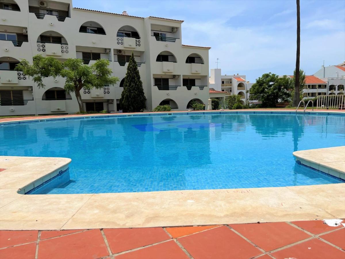 Albufeira Twins 2 With Pool By Homing Apartment Exterior photo
